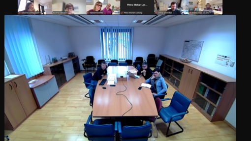 Foto 1: Online meeting