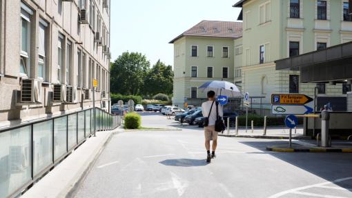 Shelter_Medical Centre LJ