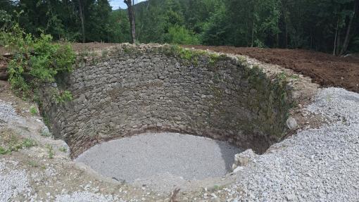 LA GHIACCIAIA A NASIREC RIPULITA DAI RIFIUTI