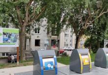 Pretnerjeva ulica v Postojni pred in po ureditvi ekoloških otokov v okviru projekta Waste Design 2.0: