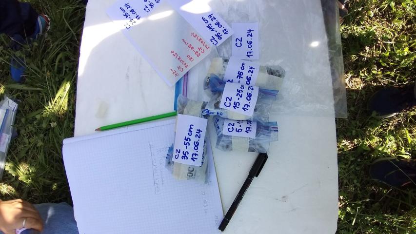 WP3 Incontro in campo, Azienda Specogna, Corno di Rosazzo 7, prelievo terra