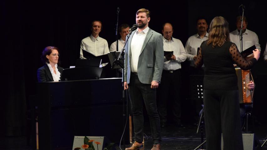 Il baritono Jure Počkaj e la pianista Snježana Pleše Žagar