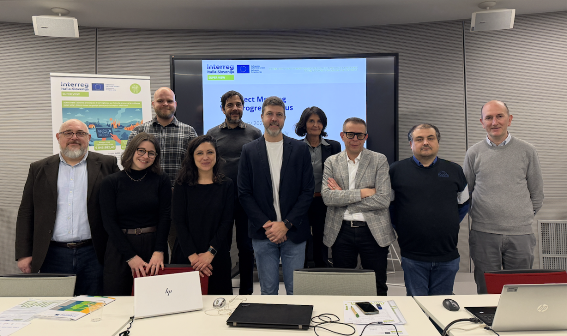 Foto di gruppo partner Super View